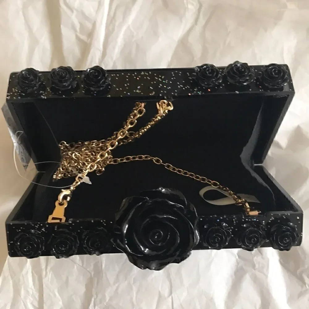 Lulu Townsend Floral Clutch                        - Picture 3 of 6